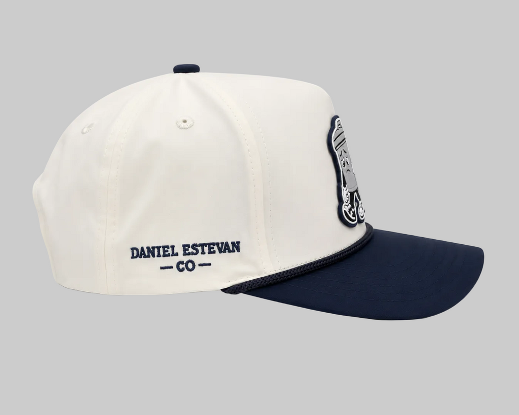 Basura Series Golfer